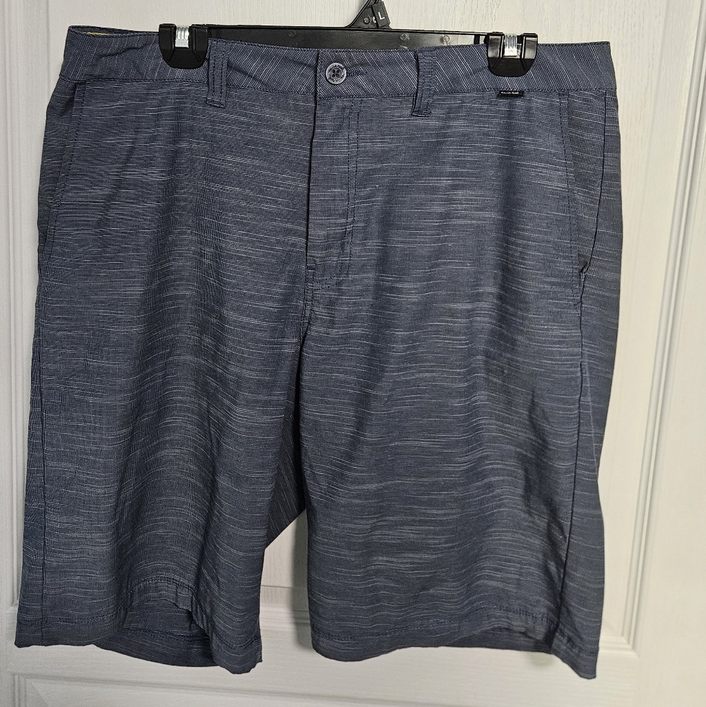 Travis Mathew Performance Golf Shorts Flat Front Varigated Mens 34